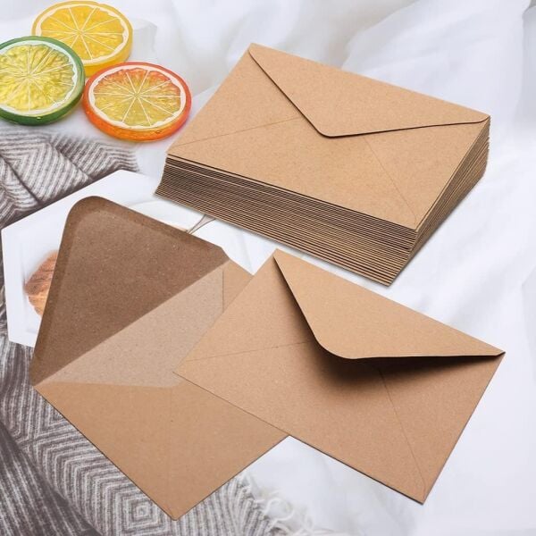 Kraft Zarf Seti, 50’li Paket – 7x9 cm, Mini Boy Davetiye, Kart, Fotoğraf ve Özel Gün Zarfları