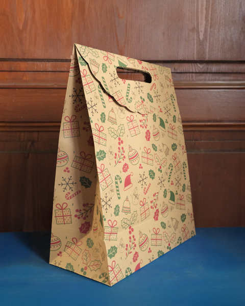 Yılbaşı Temalı El Geçmeli Kraft Hediye Çantası, Yeniyıl Alışveriş, Parti Kutusu,10 Adet, 25x32x12Cm