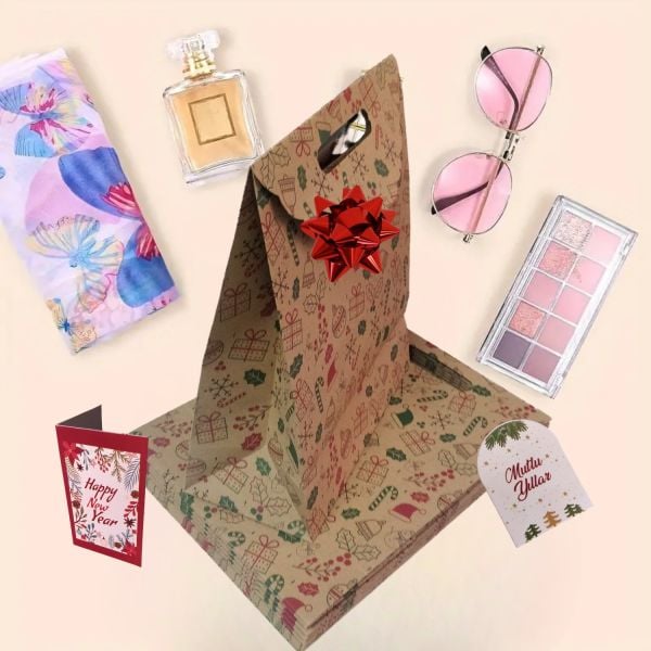 Yılbaşı Temalı El Geçmeli Kraft Hediye Çantası, Yeniyıl Alışveriş, Parti Kutusu,10 Adet, 25x32x12Cm