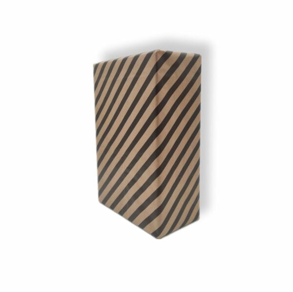 Kraft Ambalaj Kağıdı Siyah Verev Çizgili 40 gr. 10 Adet 70*100 cm