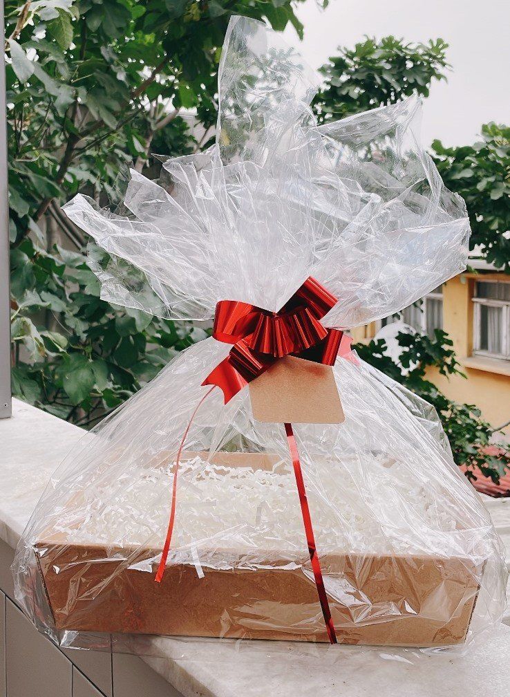Roco Paper Jelatinli Kağıt Hediye Paketleme Sepeti Kraft 2 Set - 9 Parça (Zigzag, Etiket, Fiyonk)