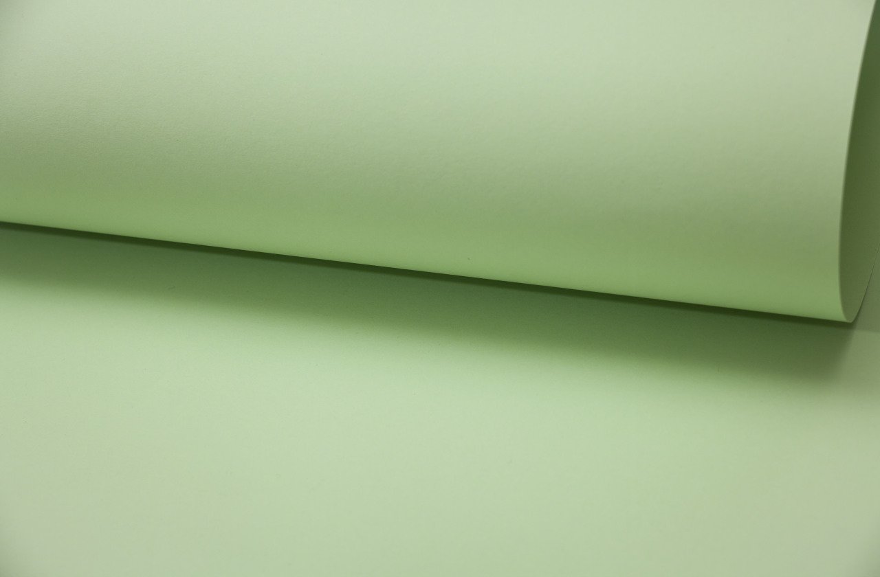 İthal Elma Yeşili Fon Kartonu - 160 gr. 50*70 cm