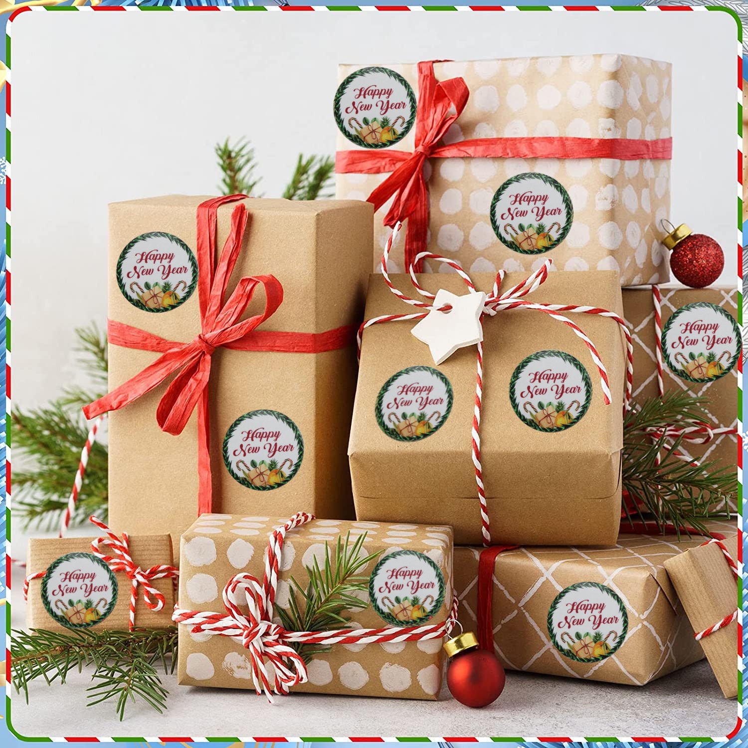 Yılbaşı Sticker - 35 Adet - Yılbaşı Duvar, Cam, Hediye Kutusu Sticker - 3x3 Cm, - Happy New Year L1
