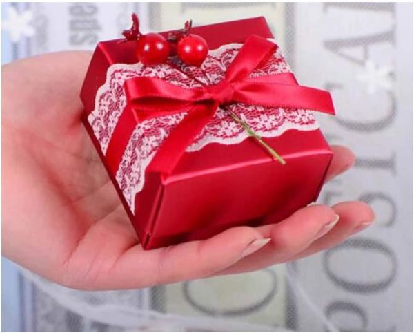 Yılbaşı Çubuklu Süsleme Topları Küçük Kırmızı Nar 15’li Paket