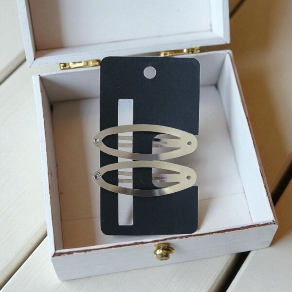 100 lü Baskısız Mandal Toka Kart Seti, Bijuteri, Sunum Kartları, 9.8x10,5 Cm Yazısız), Siyah