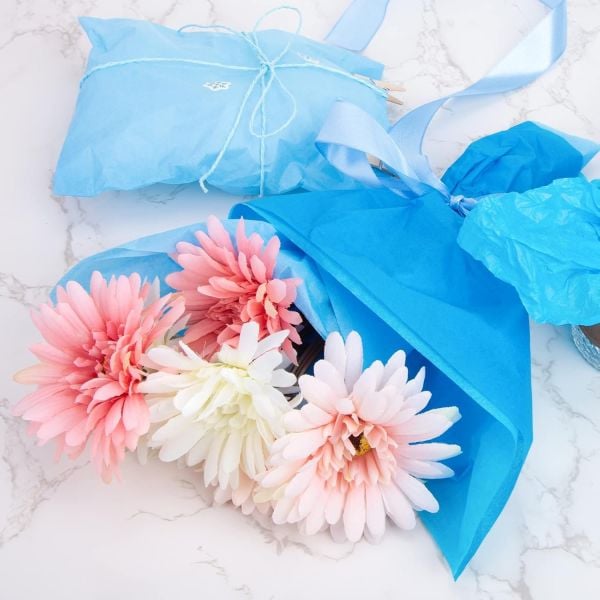 Pelur Kağıt - Hediye ve Çiçek Paketleme Kağıdı, 25’li Paket, 50x70 cm, Mavi