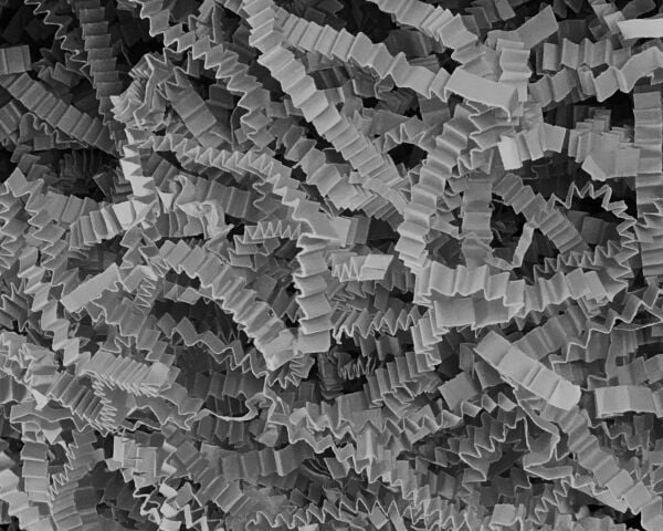 Zigzag Kırpık Kağıt – Açık Gri – 250gr Kutu İçi Süsleme – Kırpıntı Zigzag Z Kağıt