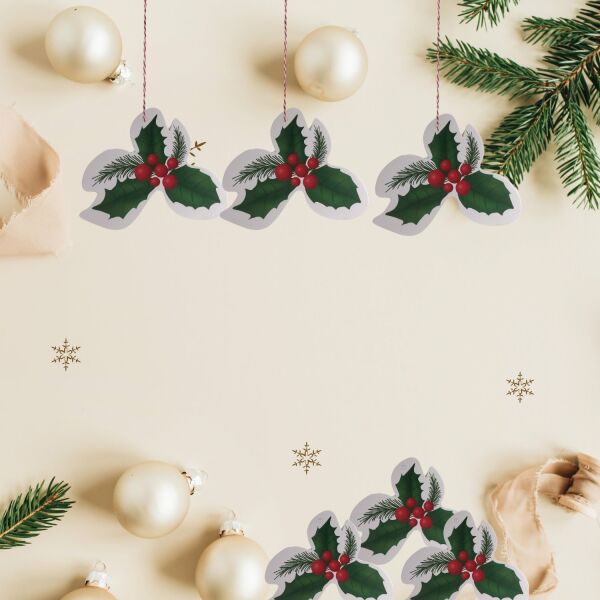 Yılbaşı Kokina Desenli Etiket, Yeniyıl Çam Temalı Sallantı Kartı, 25 Adet