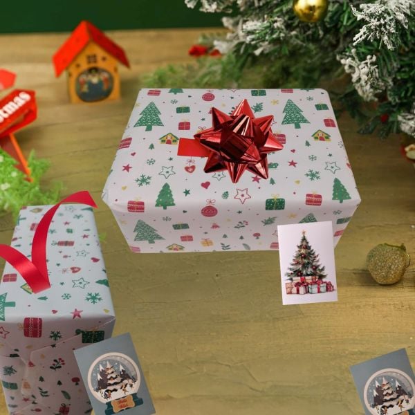 İtalyan Hediye Paketleme Kağıdı, Çam Ev Çiçek Desenli Ambalaj Kağıdı, Beyaz No:530F, 70x200 Cm